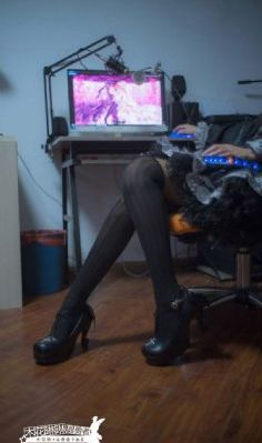 情欲电车在线_1080P高清在线观看
