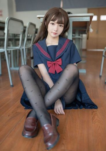 日韩美女在线观看_高清完整版免费全集免费观看